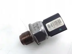 Capteur de pression carburant Audi OE 05A906051