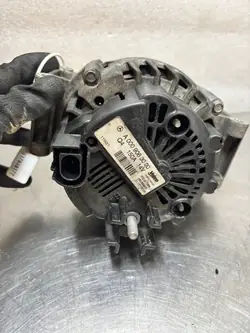 Alternateur Mercedes W204 A0009063000