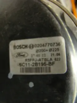 Bomba servo depósito Ford Transit OEM SERW0204770736