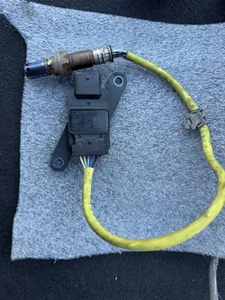 Sensor NOx Mercedes-Benz A0009055114