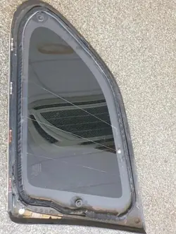 Vitre arrière gauche OEM 78973 pour Volvo XC60 2010