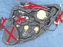 Jeep Cherokee KL 15-16 Oikea takaoven nostopaneeli OEM K99MML78K