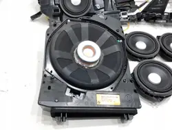 Haut-parleurs Harman Kardon OEM 9210151 pour BMW F36