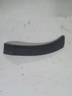 Volvo V60 Cross Country Tira Parachoques Trasera Izquierda OEM 32206171