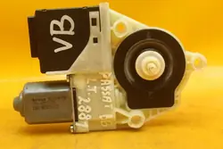 Vasen takaluukun moottori VW Passat B6 1K0959703AB