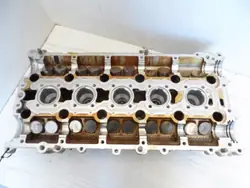 Culasse Volvo OEM 1001837009 pour S60 V70