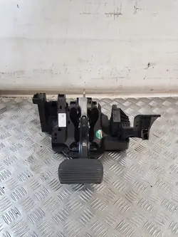 OPEL CORSA D Bremsenpedal Automatik 55700896