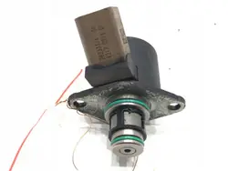 Kraftstoffdruckregler OEM 28233374 für VW Golf VII