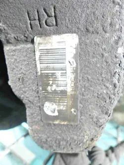 Pinça de freio dianteira direita Citroen C4 Grand Picasso II 13-22 1.6 THP