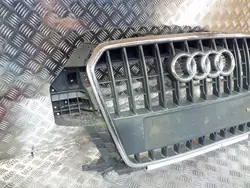 Audi Q3 Kühlergrill Chromrahmen 11-15 8U0853651H