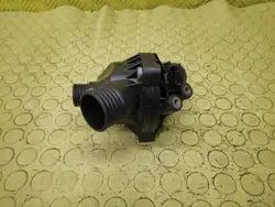 BMW E60 3.0 Termostaatti OEM 754947603 - Käytetty