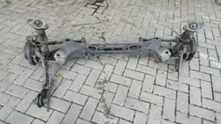 Hyundai OE H550 takapalkki - Käytetty kunnossa