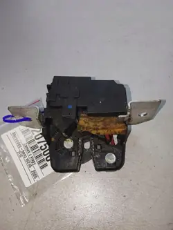 Fecho de porta-malas OEM Karnas-207500-12522875 Mercedes W245