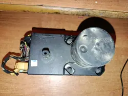 Centrale sluitpomp OEM 4A0862257D voor Audi 80 B4