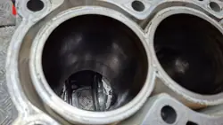 Bloc Moteur Inférieur 8FS OEM Peugeot 207 308 1.4 VTI