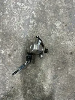 Pompe à carburant haute pression OEM 35320-2B420 Hyundai Tucson