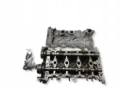 Mercedes-Benz Sylinterikansi A2700100530 - Käytetty