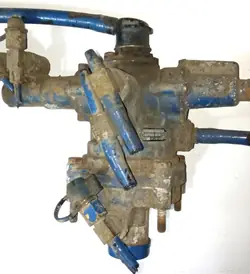 Wabco 4757111130 Remkrachtregelaar - Gebruikt