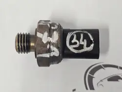 Öljynpaineanturi Peugeot 308 1.6 E-HDI OEM 9802152780