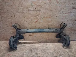 Viga do eixo traseiro Nissan Qashqai J11 OEM qashqai j11 belka tylna