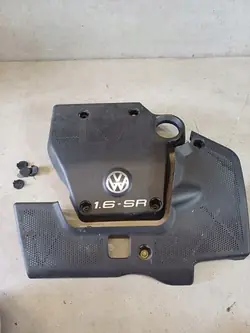 Moottorin suojus 1.6 SR VW Golf IV OEM 06A103925AC