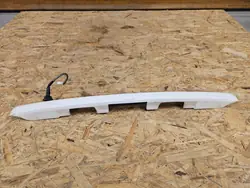 OEM 76811-0F010 CV040 Heckklappenverkleidung für Toyota