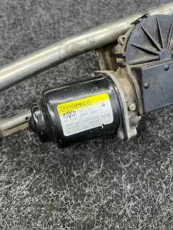 Motor de limpa-para-brisa Fiat Fiorino III 064300350