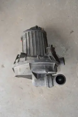 Pompe à air secondaire Audi A6 C5 OEM 602050100619