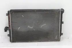 Vesijäähdytin OEM 360213314 VW EOS 2.0 TDI:lle