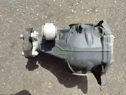 Bakre differential Mercedes-Benz CLS C218 X218 A2033510705