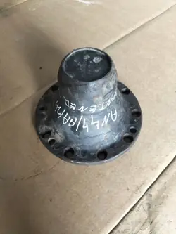 OEM Halbwellenflanschkappe für Scania R P G 4/124