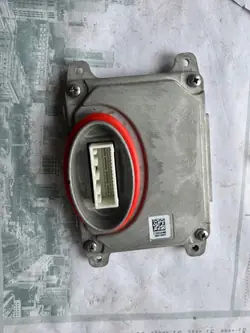 Module phare avant Hyundai Ioniq V OEM 255103