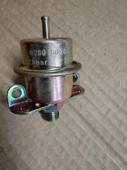 Regulador pressão combustível OEM 0280160286 Porsche