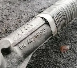 OPEL CORSA D 13r MAGLOWNICA TRW - Käytetty OEM-osa