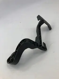 Motorhaubenöffnungsgriff OEM 7046011130 für Opel Astra K