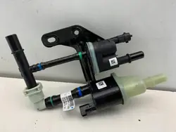 Soupape Pression Carburant Ford OEM LX68-9E817-EB Occasion