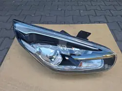 Kia Carens IV faro derecho LED lente