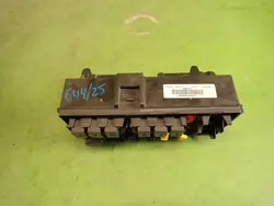 Säkringslåda OEM 04692086AB för Jeep Commander I 5.7