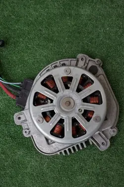 Moteur de ventilateur de radiateur Land Rover Range Rover Evoque L551
