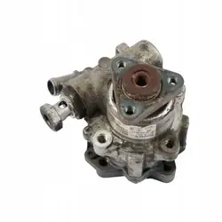 Pompe hydraulique Audi A4 B7 8E0 145 156 S