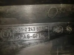 Peça compartimento motor BMW OEM 12512243678