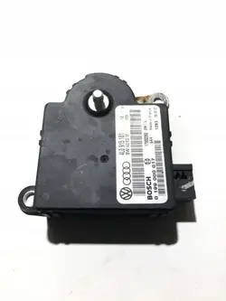 Módulo controle bateria Audi Q7 OEM 4L0915181