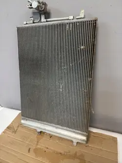 Gebrauchter AC-Kondensator OEM 30794562 Volvo V40 2
