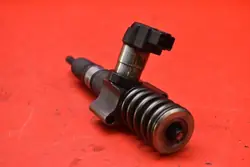 Insprutningspump OEM 03G130073T för Audi A3 8P 2.0 TDI