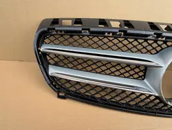 Vorderer Stoßfängergrill MERCEDES A-KLASA W176