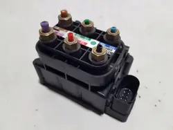 OEM 4H0616013D Ilmajousituksen ohjausventtiili Audi A6/A7/A8