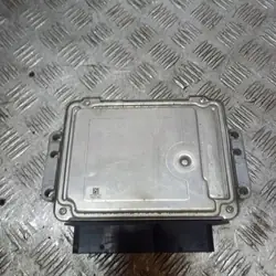 KIA Moottoritietokone OEM 0281013569 39103-2A710