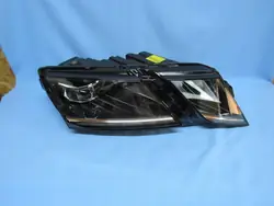 Farol direito Skoda Octavia III Lift Full LED