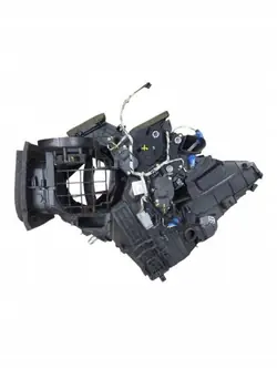 Lämmitysydin OEM 31455207 Volvo V40 Cross Country:lle