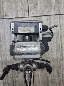 Begagnad Roterande Pneumatisk Aktuator DR00015AF04-N-D-11